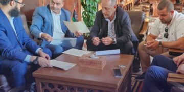 لجنة التسليم والاستلام تبدأ عملها في مصرف ليبيا المركزي بطرابلس وسط غياب الكبير والشكري