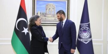 المبعوثة الأممية تناقش مع الطرابلسي تطبيق النظام والقانون في طرابلس والمدن الأخرى