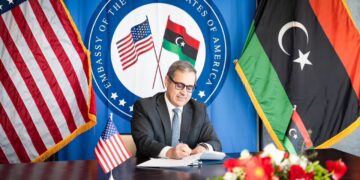الولايات المتحدة توقع عقد إيجار السفارة الجديدة في طرابلس