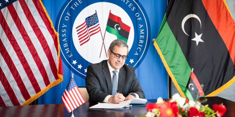 الولايات المتحدة توقع عقد إيجار السفارة الجديدة في طرابلس