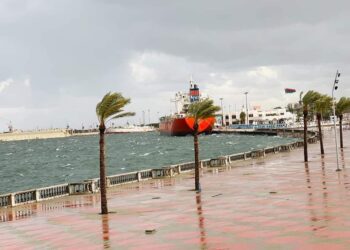 أجواء شتوية باردة على مناطق الشمال الغربي مع أمطار متفرقة وخلايا رعدية على المناطق الساحلية