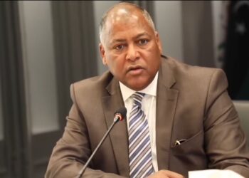 المبروك: اقترضنا 7 مليارات دينار من المصرف المركزي لتغطية عجز المرتبات