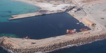 الوطنية للنفط تؤكد سير العمليات النفطية بشكل طبيعي بعد تواصلها مع المحتجين