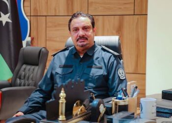 الخفيفي يمنح أصحاب الأنشطة التجارية والخدمية مهلة حتى نهاية يناير لتسوية أوضاع العمالة الوافدة