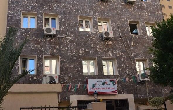 هيئة الرقابة الإدارية تقرر حبس مدير مكتب استرداد أموال الدولة الليبية بتهمة إضرار المال العام