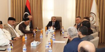 المشري يناقش قرار حكومة الوحدة بإلغاء ودمج البلديات مع رؤساء المجالس الاجتماعية في زمزم وبني وليد