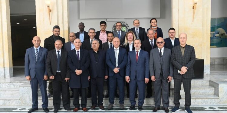 لجنة 5+5 تبحث تأثير خطاب الكراهية على استقرار ليبيا في تونس