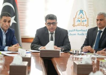 وكيل ديوان المحاسبة يطالب شكشك بسحب قرار إيفاد موظفي الحراسات إلى تركيا