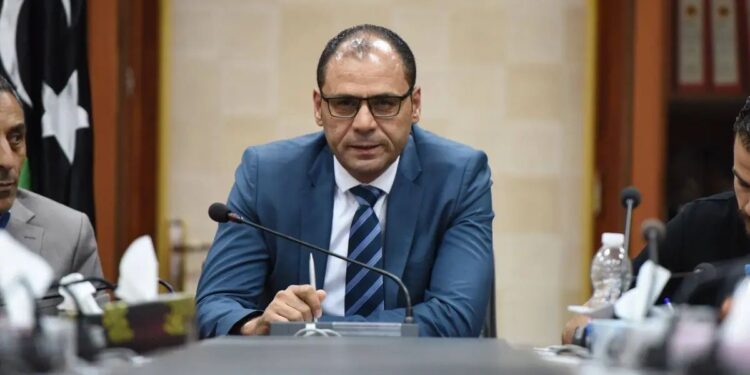 وزارة الصحة بالحكومة الليبية: رفضنا عمليات زراعة القرنية في بنغازي بسبب نقص معايير السلامة والجودة