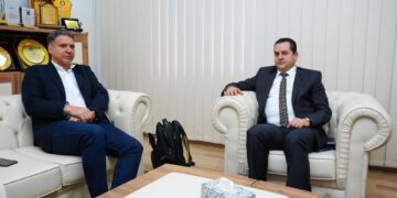 الحويج يناقش مع عضو مجلس الدولة سبل تعزيز الاستقرار والمصالحة الوطنية