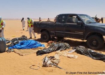 البعثة الأممية تعرب عن قلقها إزاء اكتشاف مقبرتين جماعيتين في إجخرة والكفرة وتدعو إلى تحقيق كامل