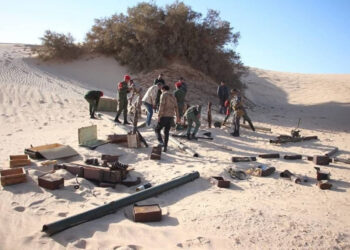 لجنة إعادة تنظيم الجفرة تضبط أسلحة وذخائر في زلة