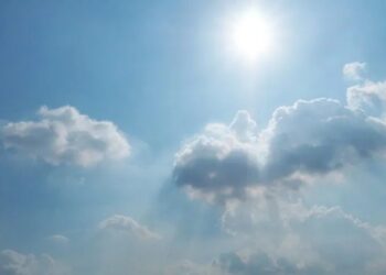 استقرار نسبي في الأجواء مع توقعات بسقوط أمطار خفيفة