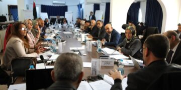 اللجنة الاستشارية تختتم اجتماعها الثاني بمناقشة الإطار الانتخابي الحالي بإشراف خبراء البعثة