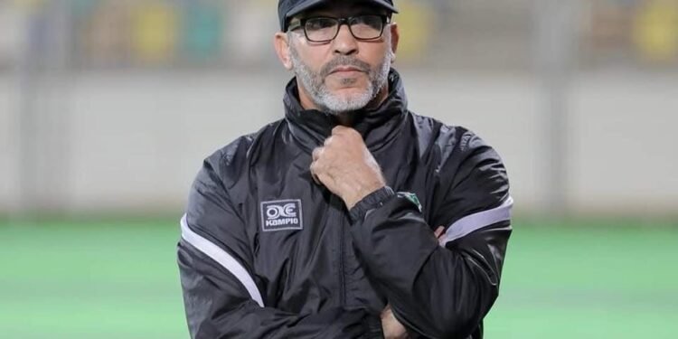 نادي الأهلي بنغازي يتعاقد مع المدرب ناصر الحضيري