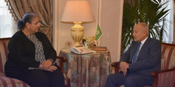 تيتيه تطالب امين جامعة الدول العربية بدعم الجامعة لدفع العملية السياسية في ليبيا قدمًا