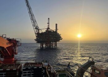 شركة مليتة: السيطرة على تسرب سائل التحكم الهيدروليكي في حقل بحر السلام