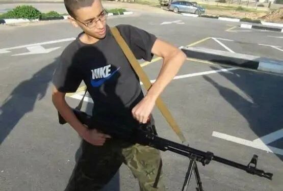 المدان في انفجار مانشستر “هاشم العبيدي” يهاجم 3 ضباط بسجن فرانكلاند