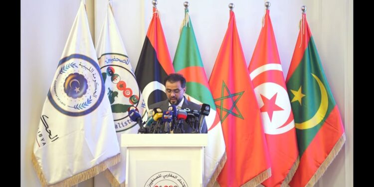 حماد: الحكومة ملتزمة بتطوير الإعلام وتحقيق الأمن مما جعل بلادنا مقصدا للشراكة والاستثمار