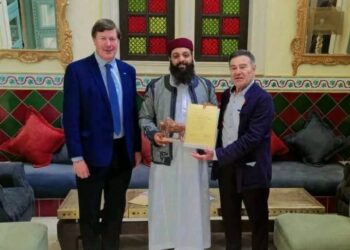 طبيب بيطري ليبي يحصل على جائزة أفضل طبيب شاب في العالم من بين 160 مرشحًا