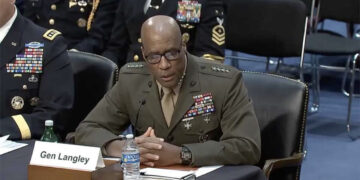 قائد الأفريكوم: الانقسام الأمني في ليبيا يعيق التنمية ويؤثر على أسواق الطاقة العالمية