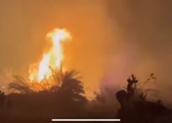 بلدية الكفرة تطالب الجهات المختصة بالتدخل العاجل لإخماد حرائق مزارع الجوف الغربي