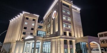 النيابة العامة تأمر بحبس رئيس مركز شرطة صياد بتهمة ارتكاب سلوك غير أخلاقي